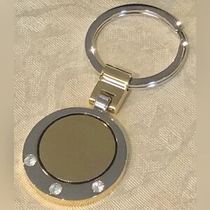 NEW KEYCHAIN MENS SILVER & GOLD 2 TONE CAR MOTOR INSPIRED KEYS HOLDER JE…